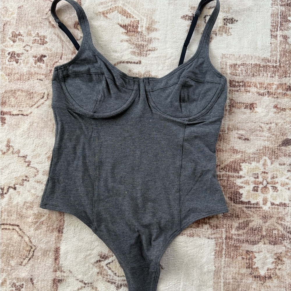 hollister gilly hicks body suit